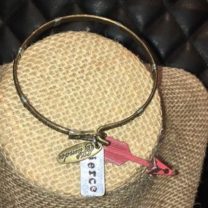 Plunder Frances Bangle